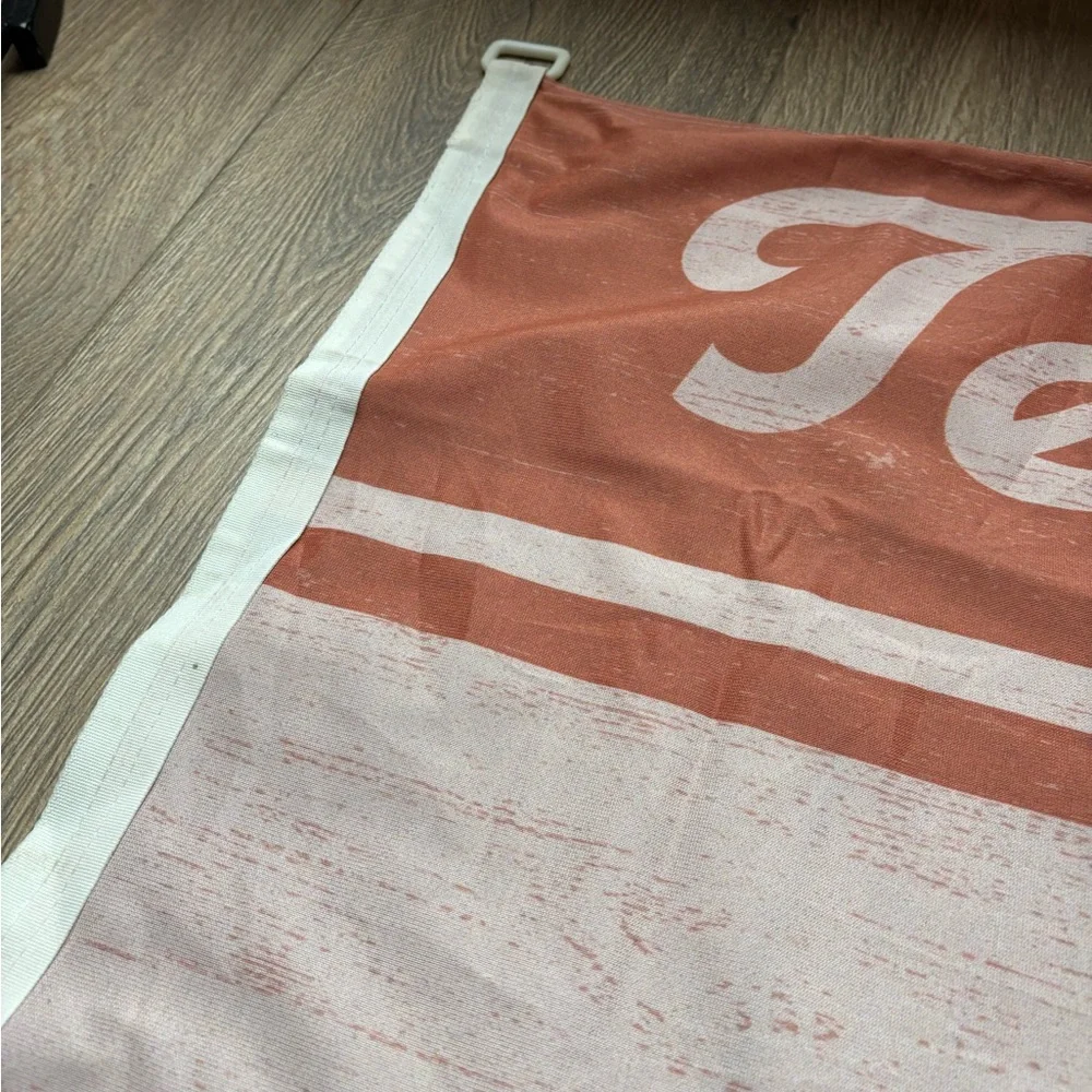 Texas Longhorns Hook 'em Horns Retro Vintage Flag Banner WinCraft Sports USA 3x5